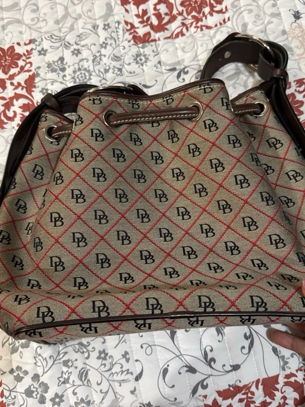 Dooney and Bourke bag. Great condition! Open to offers
